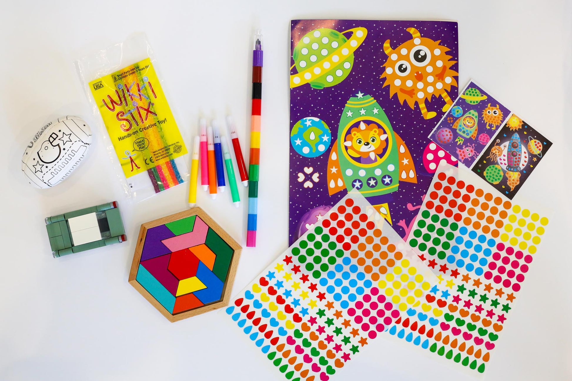 Travel activity bags for kids, 6 to 7 educational travel activities for children | Paks4kidz